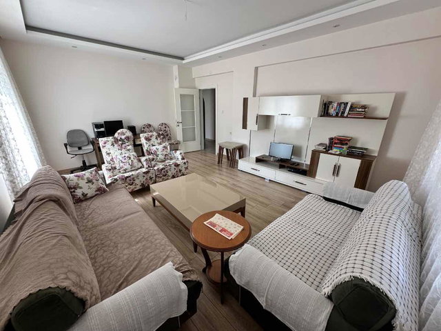 ÇANKIRI ŞABANÖZÜ GÜMERDİĞİN’DE 5+1, 1700 M² BRÜT ALANLI, İ SATILIK VİLLA | KREDİ & TAKAS UYGUN