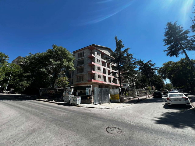 AYRANCI TİREBOLU SOKAKTA SIFIR BİNADA 1+1 ARAKAT SATILIK DAİRE