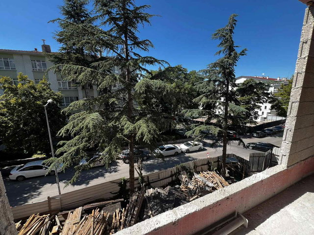 AYRANCI TİREBOLU SOKAKTA SIFIR BİNADA 1+1 ARAKAT SATILIK DAİRE
