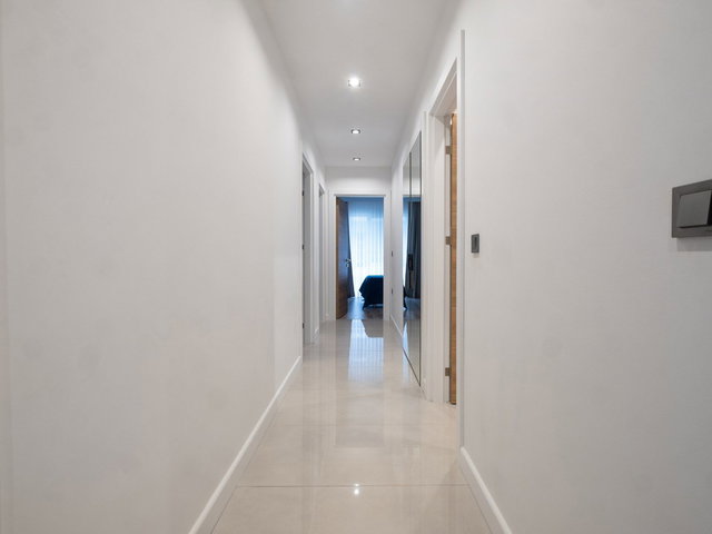 REMAX ADVANTAGETAN SHU 09 DA HAVUZ MANZARALI KÖŞE TIP 3+1 SATILIK DAIRE
