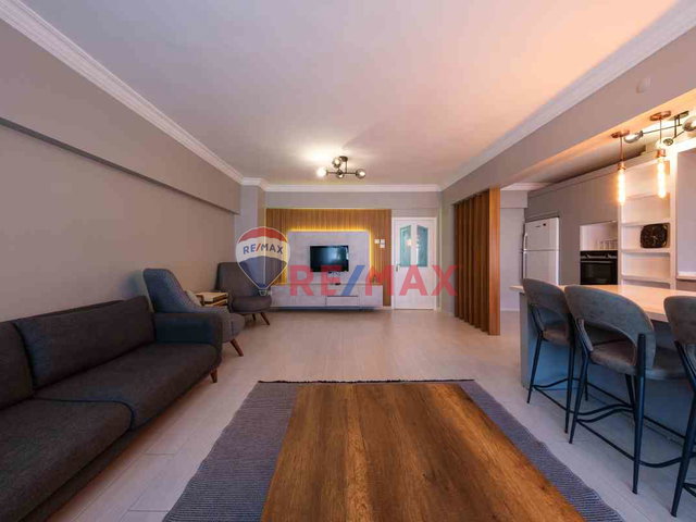BAHÇELIEVLER’DE 4+1 LÜKS FULL+FULL EŞYALI KIRALIK DAIRE + OTOPARK