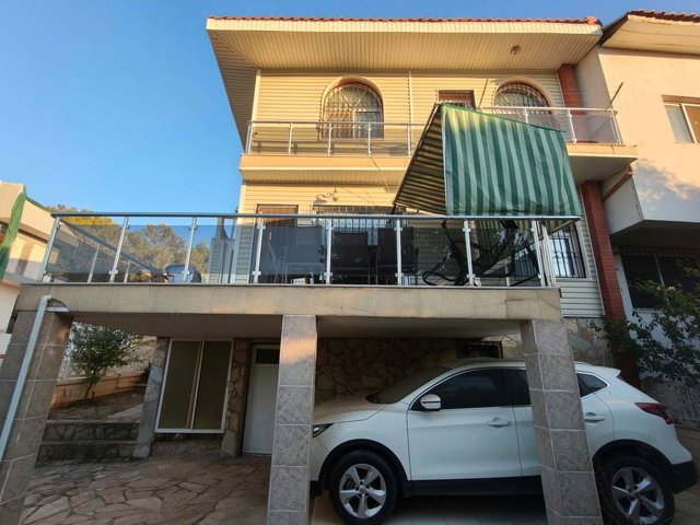 GÜZELBAHÇE ÇELEBI'DE DENIZ MANZARALI DUBLEKS VILLA