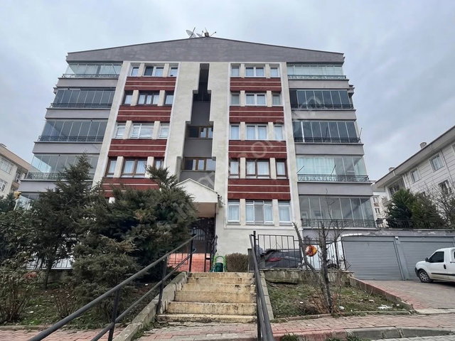 YENIMAHALLE HAKBIR SITESI 3+1 SATILIK DAIRE