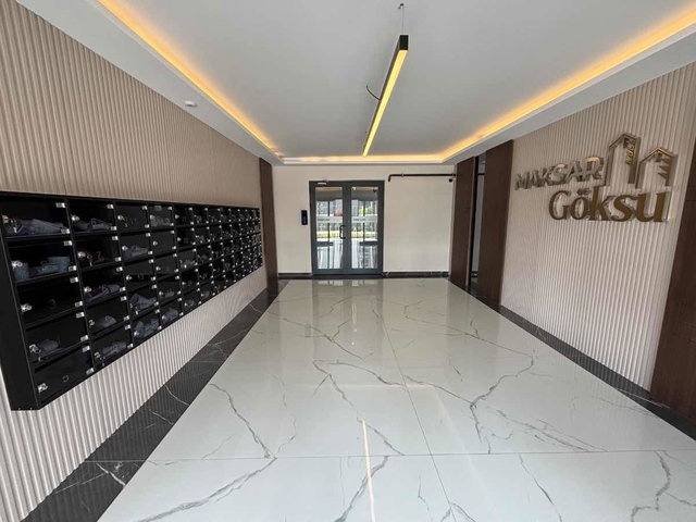 REMAX LEVEL'DEN CUMHURIYET'TE ADA MUTFAKLI LÜKS 4+1 DAIRE