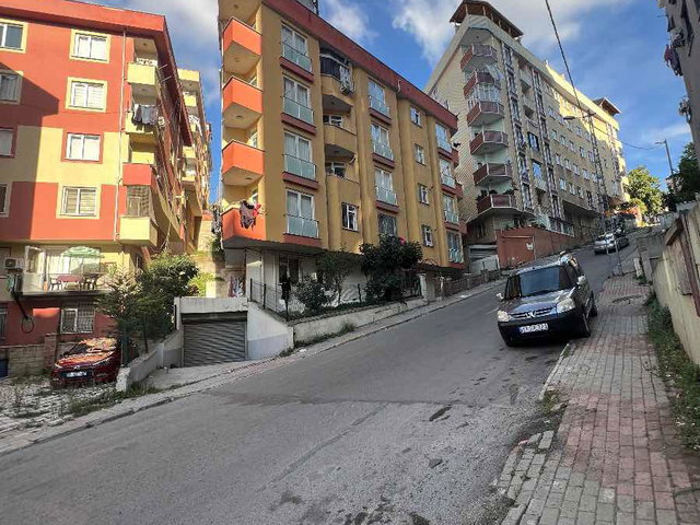 PENDİK ESENYALIDA HAVA ALANINA YAKIN SATILIK 4+1 DUBLEKS DAİRE