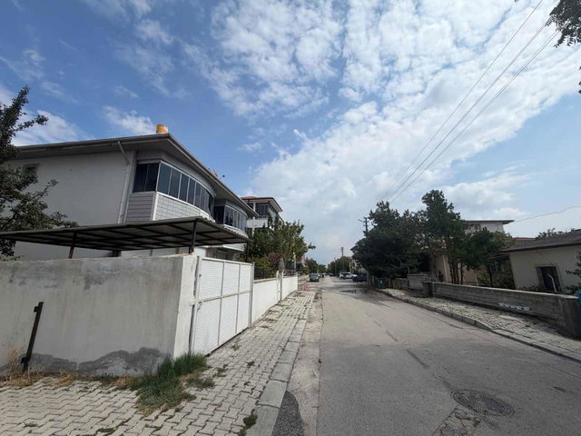 REMAX DEM'DEN İNÖNÜ MAHALLESİNDE SATILIK 3+1 DAİRE