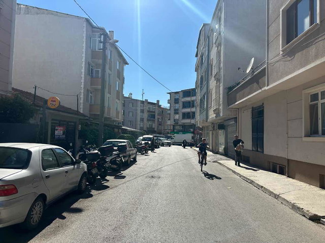 KARACABEY’DE 4 KAT İMARLI 242 M² ARSA ÜZERİNDE 3+1 MÜSTAKİL EV