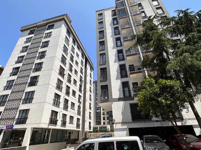 ATAŞEHİR İÇERENKÖY’DE  2+1 | BALKONLU | KREDİYE UYGUN, KİRACILI