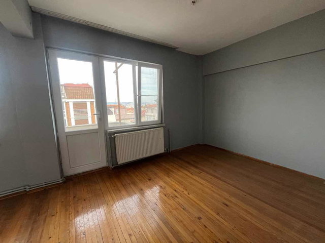 REMAX MID OFISINDEN 2+1 ATATÜRK MAH. KIRALIK DAIRE