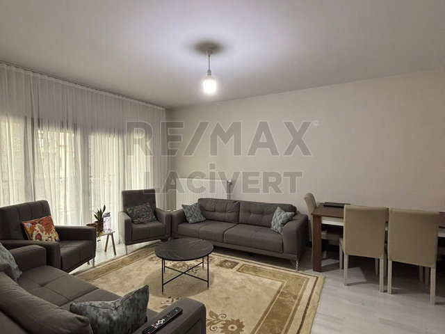 RE/MAX LACİVERT'TEN GEZKÖY TOKİ'DE KİRALIK 2+1 DAİRE