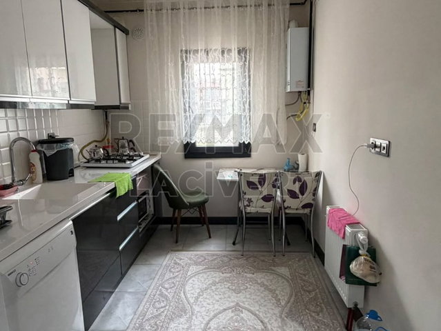 RE/MAX LACİVERT'TEN GEZKÖY TOKİ'DE KİRALIK 2+1 DAİRE