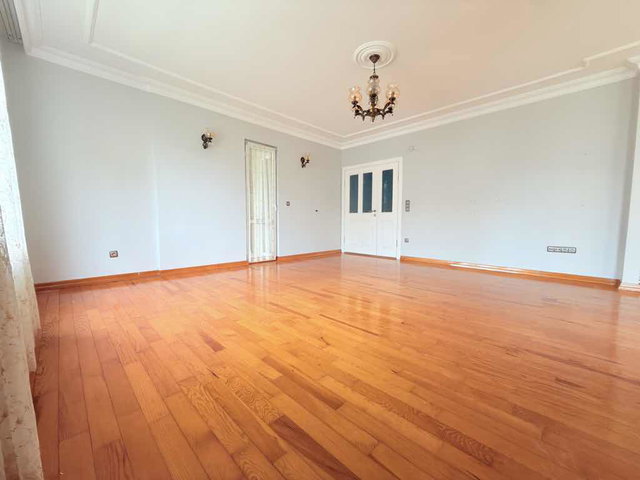 ÜSKÜDAR ÇAMLICA AYIŞIĞI SİT.PEYZAJ CEPHELİ KİRALIK DUBLEKS DAİRE