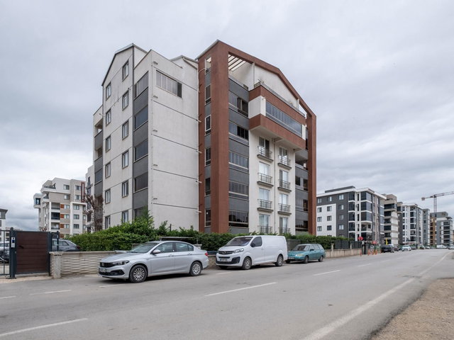 REMAX ADVANTAGE'DEN BALKAN MEVA 104 EŞYALI KİRALIK 3+1 DAİRE