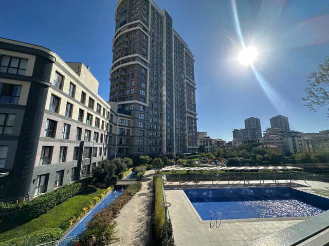 REFERANS KARTAL TOWER SİTESİ'NDE SATILIK 2+1 DAİRE