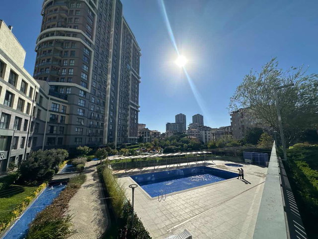 REFERANS KARTAL TOWER SİTESİ'NDE SATILIK 2+1 DAİRE