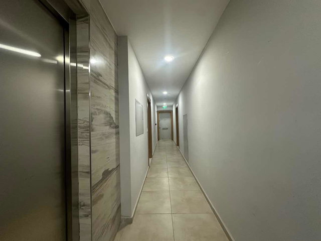 YAYLAPARK SİTESİ'NDE SATILIK 1+1 BOŞ DAİRE
