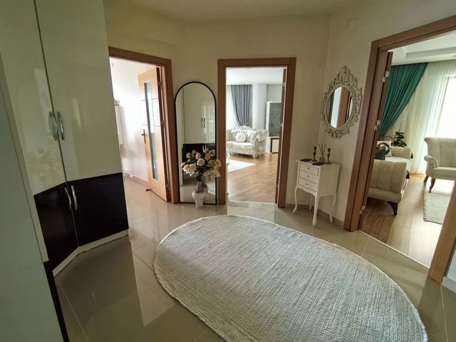 RE/MAX DEĞİŞİM'DEN CUMHURİYET MAHALLESİ'NDE 4+1 LÜKS 215 M² SATLIK DAİRE
