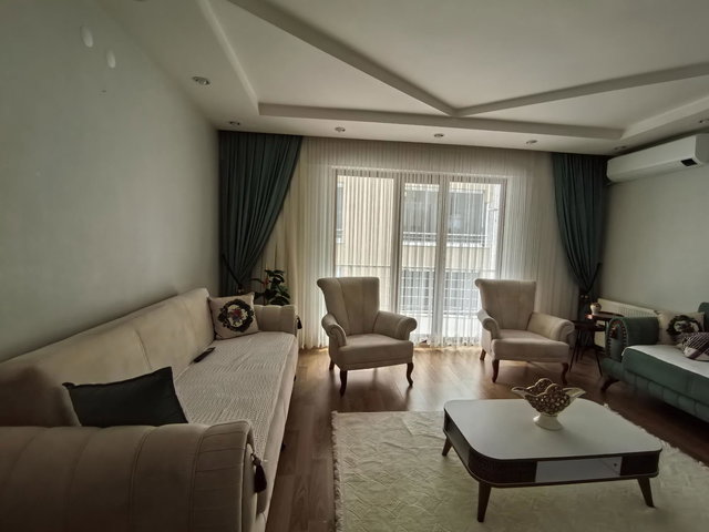 RE/MAX DEĞİŞİM'DEN CUMHURİYET MAHALLESİ'NDE 4+1 LÜKS 215 M² SATLIK DAİRE