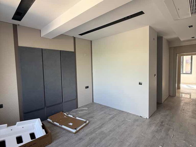 BATMAN MERKEZ’DE SIFIR 3+1 | 160 M² BRÜT | YERDEN ISITMA | 3 BANYO + BALKON