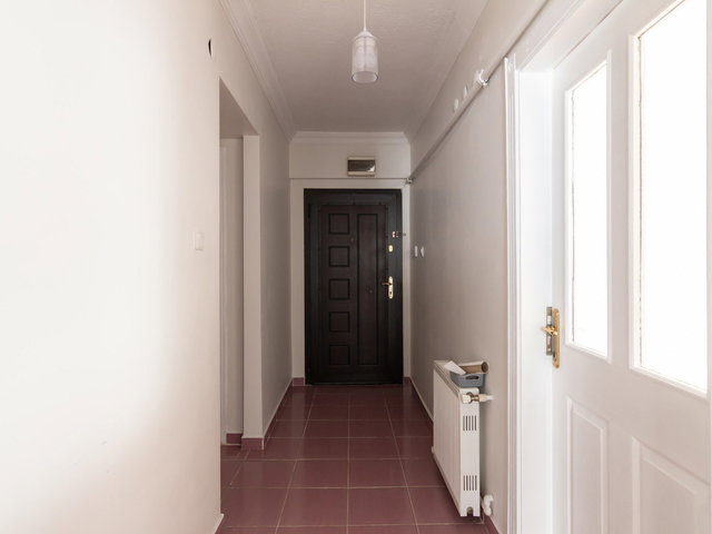 ERYAMAN’DA 2+1 BALKONLU, DOĞALGAZ KOMBİLİ, KREDİYE UYGUN 1. KAT DAİRE