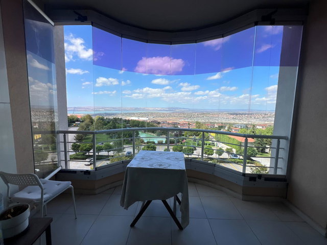 PELİCAN HILL RESIDENCE GÖL MANZARALI EŞYALI 2+1 KİRALIK DAİRE