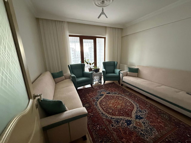 RE/MAX DEĞİŞİM'DEN CUMHURİYET MAHALLESİ'NDE 4+1 LÜKS 190 M² SATLIK DAİRE