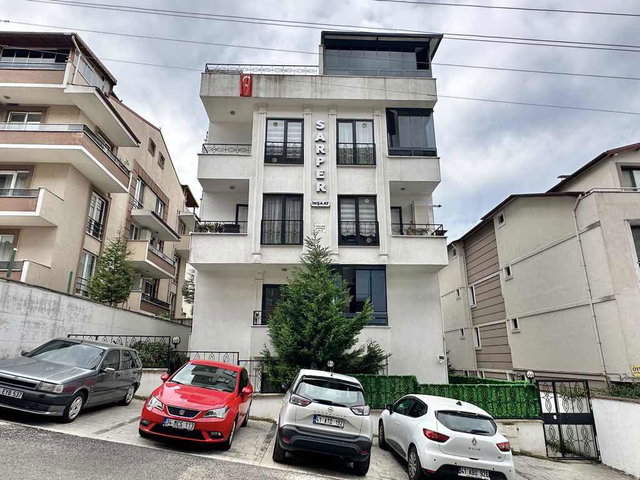 İZMİT BAĞÇEŞMEDE 2+1 KAPALI MUTFAK , KİRACISIZ SATILIK DAİRE