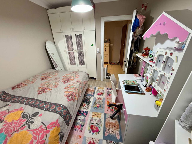 BAHÇELİEVLER ÇOBANÇEŞME MEDİPOL ARKASI 2+1 90 M² ARA KAT SATILIK