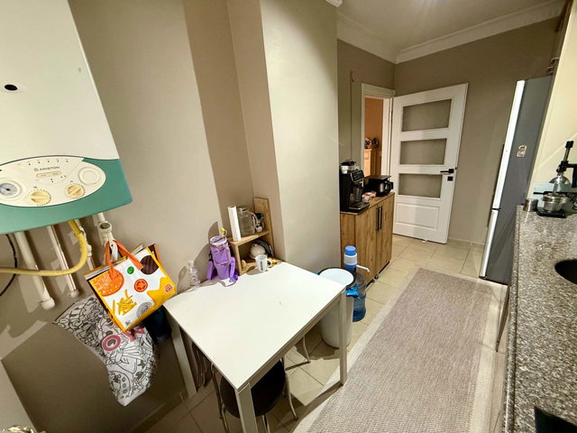 BAHÇELİEVLER ÇOBANÇEŞME MEDİPOL ARKASI 2+1 90 M² ARA KAT SATILIK