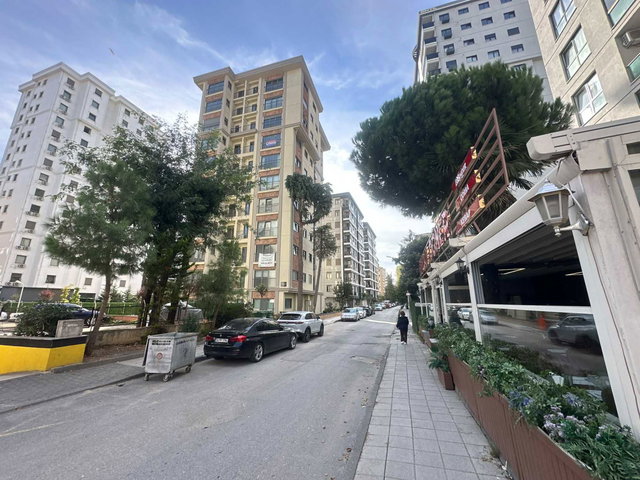 KADIKÖY SAHRAYICEDİT’TE SIFIR 3+1 | 2 BANYO | BALKON | 7. KAT