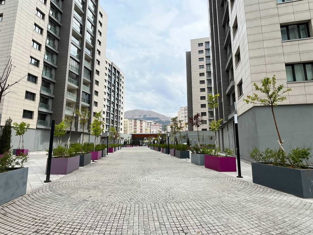 REMAX ARTIS'DEN KERVANSARAY'DA SATILIK LÜKS 3+1 DAIRE
