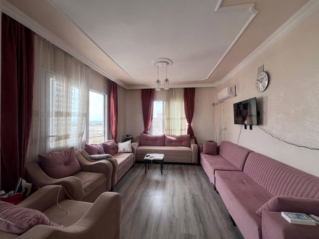 REMAX PALM'DEN KAZANLI DA SATILIK MÜSTAKİL EV + TARLA