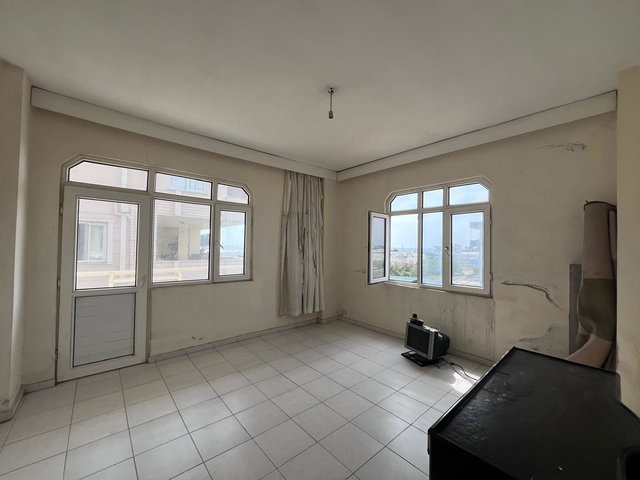 REMAX PALM'DEN KAZANLI DA SATILIK MÜSTAKİL EV + TARLA