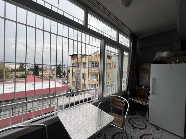 REMAX PALM'DEN TURGUTREİS MAH.'NDE MERKEZİ KONUMDA 2+1 SATILIK