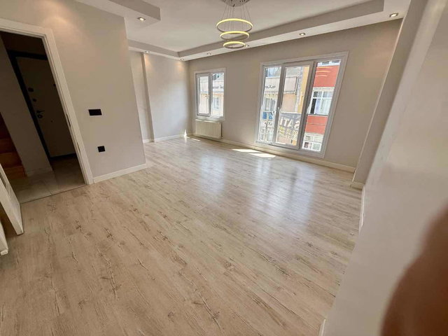 REMAX MAHALDEN BÜYÜKÇEKMECE MURATÇEŞME’DE İSKANLI 4+1 DUBLEKS SATILIK DAİRE