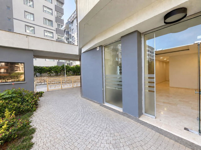 ÇEKMEKÖY GÜNGÖREN MAHALLESİ ZİN D ZER SİTESİ BALKONLU SATILIK 1+1 DAİRE