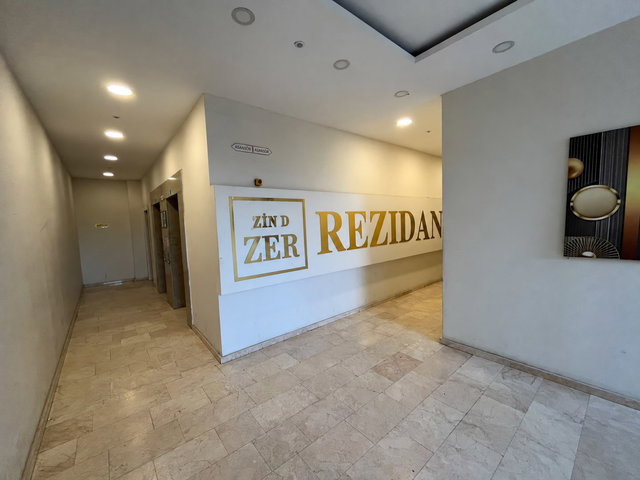 ÇEKMEKÖY GÜNGÖREN MAHALLESİ ZİN D ZER SİTESİ BALKONLU SATILIK 1+1 DAİRE