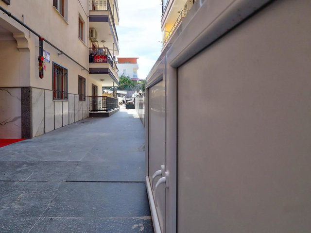 DİKİLİ SALİMBEY MAH. SATILIK ARAKAT 2+1 DAİRE..