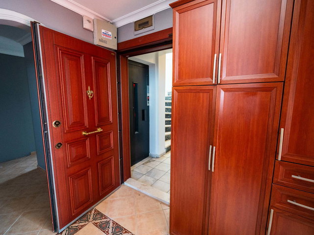 KIZILTOPRAK ESKİ KARAKOL ÇIKMAZI’NDA KATTA TEK 4+1 KİRALIK DAİRE