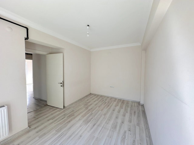 YEŞİLYURT HASTANESİNE 2 DK | ASANSÖRLÜ | OTOPARKLI | YENİ BİNA