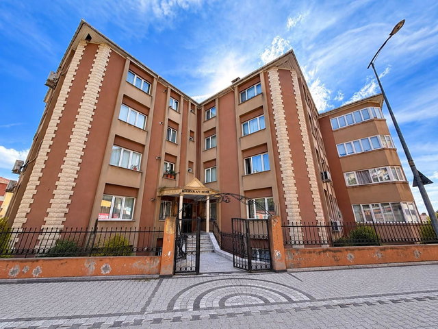 ÜSKÜDAR KÜPLÜCE MANZARALI 3+1  EŞYALI FIRSAT SATILIK DAİRE