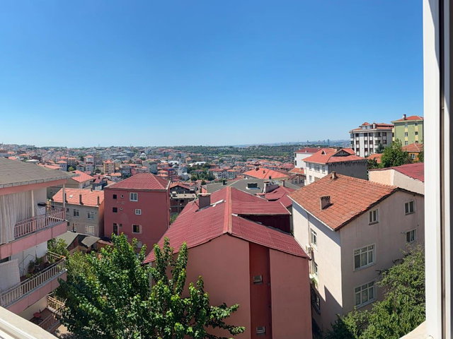ÜSKÜDAR KÜPLÜCE MANZARALI 3+1  EŞYALI FIRSAT SATILIK DAİRE