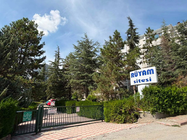 KORU MAHALLESI RÜYAM SİTESİ’NDE 3+1, ÇİFT CEPHELİ, BALKONLU KİRALIK DAİRE