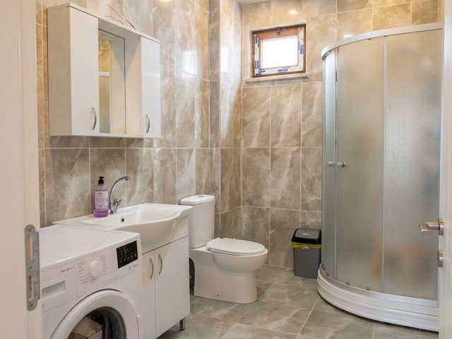 ARMUTLU BAYIR'DA DENİZE 5 DK MESAFEDE 2+1 FIRSAT DAİRE