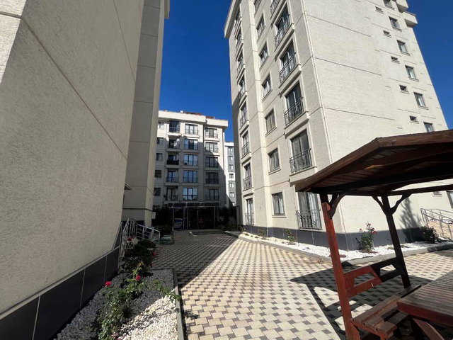 TUZLA İSTASYON MH. SİTE İÇERİSİNDE 3+1 ARA KAT SATILIK DAİRE