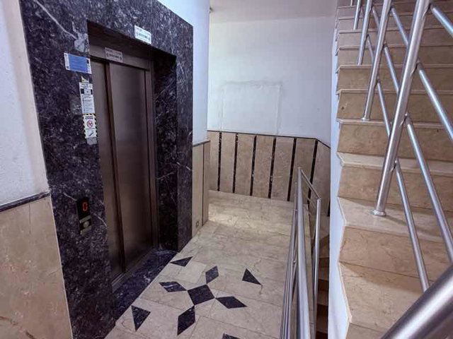 ÇAMLIK MAHALLESİ’NDE EŞYALI 2+1 KİRALIK DAİRE | BALKON + 20 M² TERAS