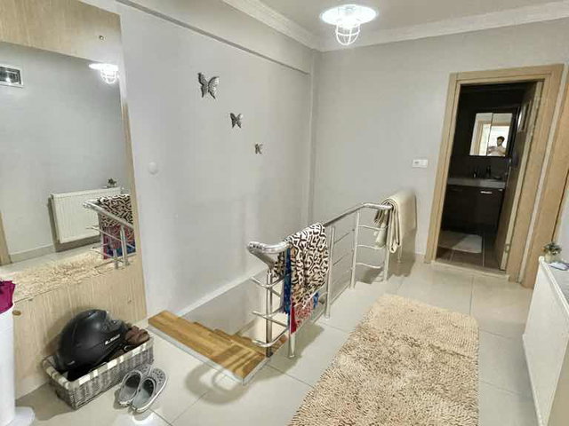 ERENLER BAHÇELİ MÜSTAKİL TADINDA 3+1 DAİRE