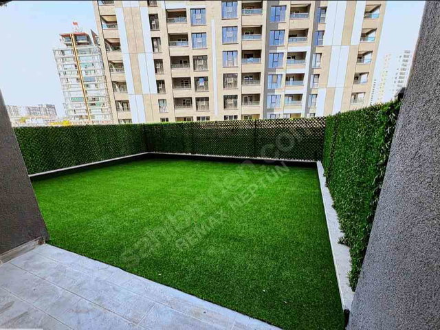 AP İSTPORT BÜYÜK M2'Lİ 1+1 GİYİNME ODALI KİLERLİ TERASLI DAİRE