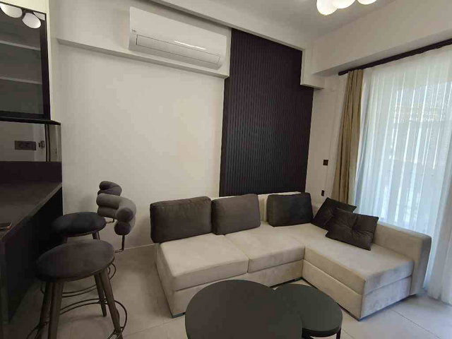 REMAX ADVANTAGE"DEN BALAT"TA ULTRA LÜKS EŞYALI 1+1 KİRALIK DAİRE