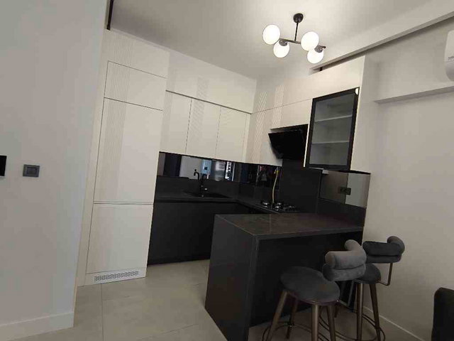 REMAX ADVANTAGE"DEN BALAT"TA ULTRA LÜKS EŞYALI 1+1 KİRALIK DAİRE